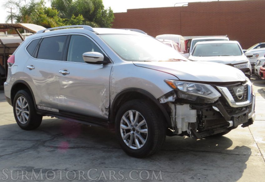 2017 Nissan Rogue - Image 4