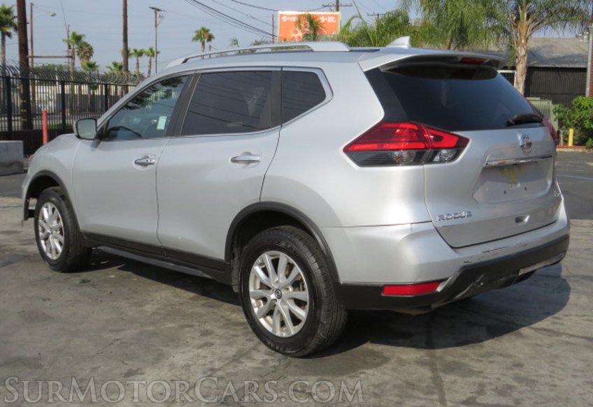 2017 Nissan Rogue - Image 7