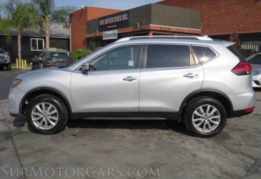 2017 Nissan Rogue - Image 11
