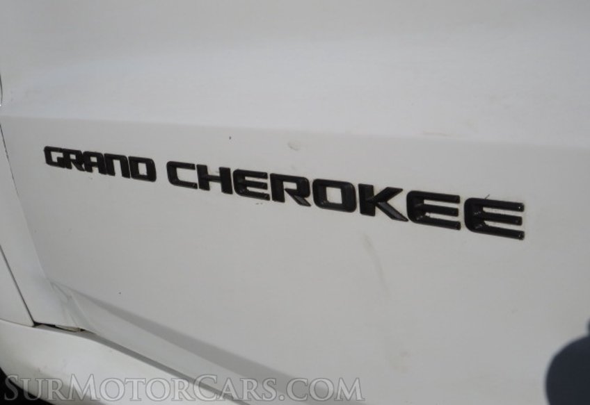 2014 Jeep Grand Cherokee - Image 21