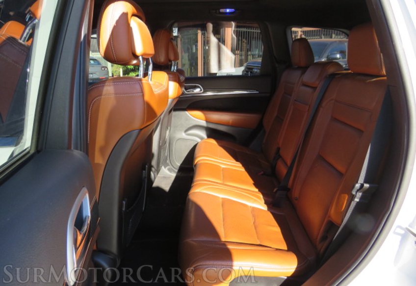 2014 Jeep Grand Cherokee - Image 30