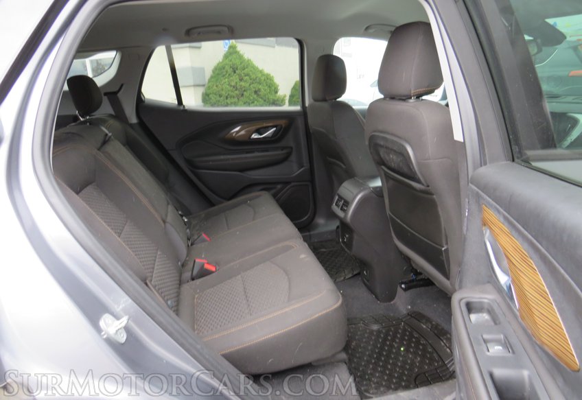2020 GMC Terrain - Image 25