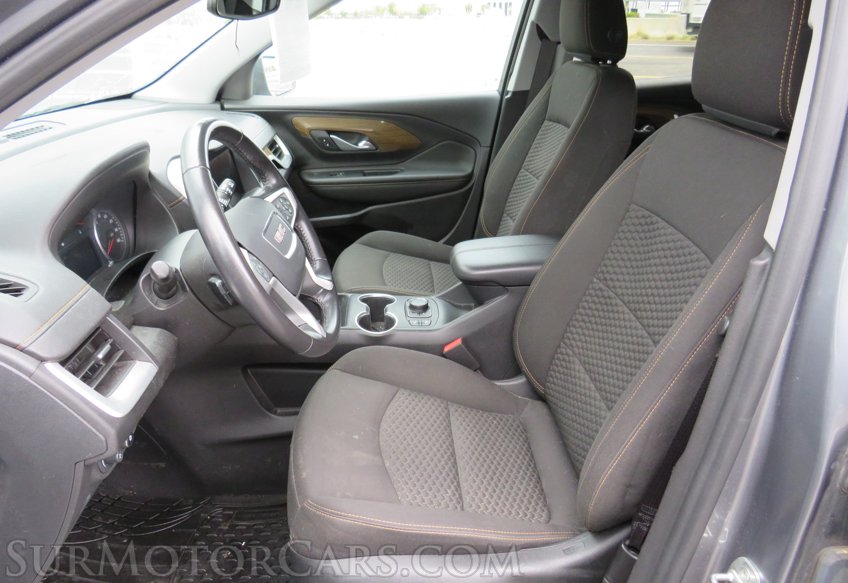 2020 GMC Terrain - Image 23