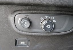 2020 GMC Terrain - Image 40