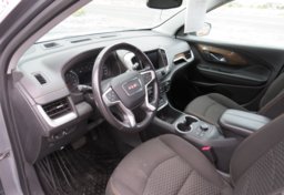 2020 GMC Terrain - Image 22