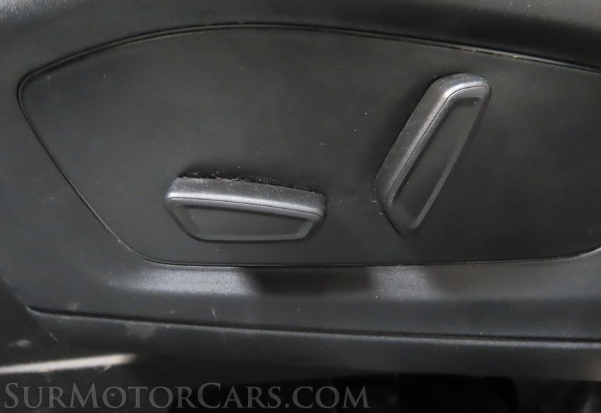 2022 Ford Explorer - Image 48