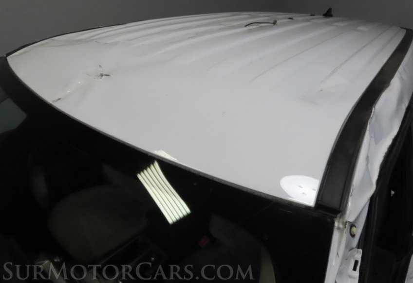 2022 Ford Explorer - Image 15