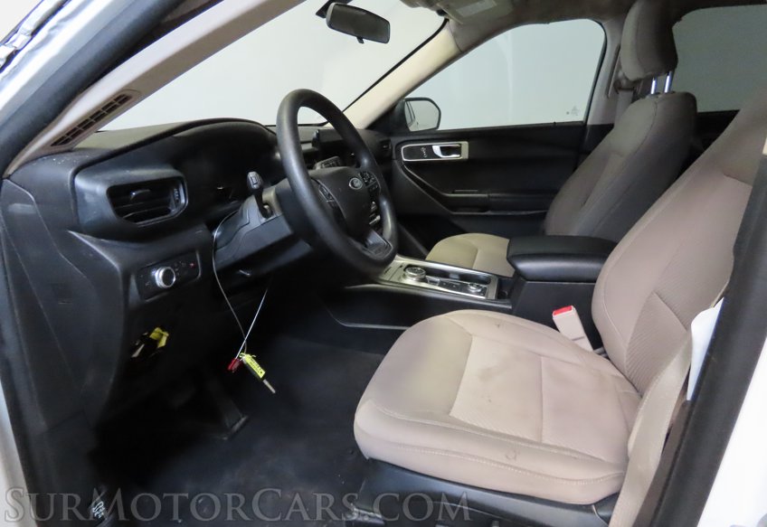 2022 Ford Explorer - Image 20