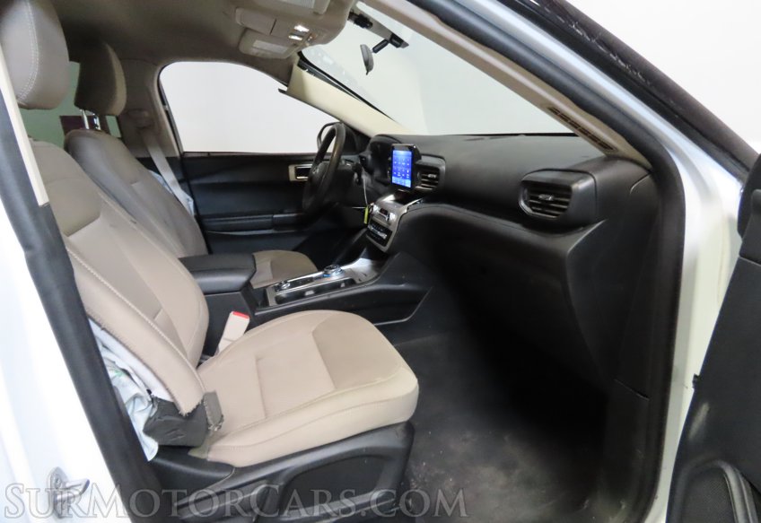 2022 Ford Explorer - Image 23