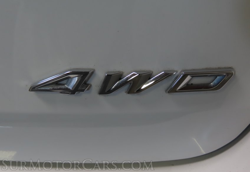 2022 Ford Explorer - Image 16