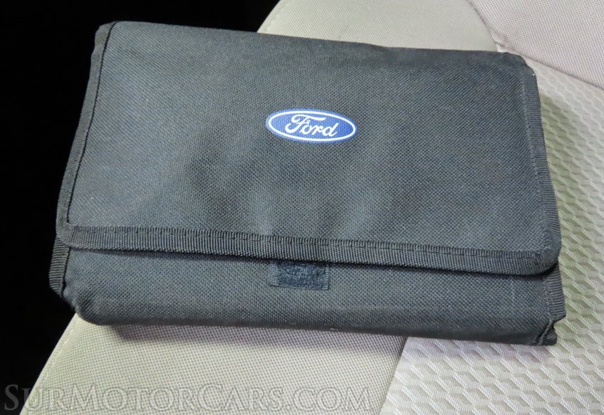 2022 Ford Explorer - Image 45