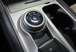 2022 Ford Explorer - Image 44