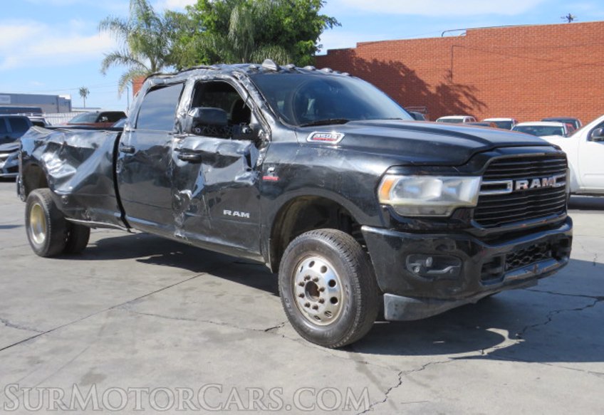 2020 Ram 3500 - Image 4