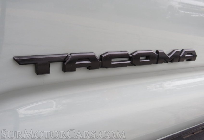 2023 Toyota Tacoma 4WD - Image 17