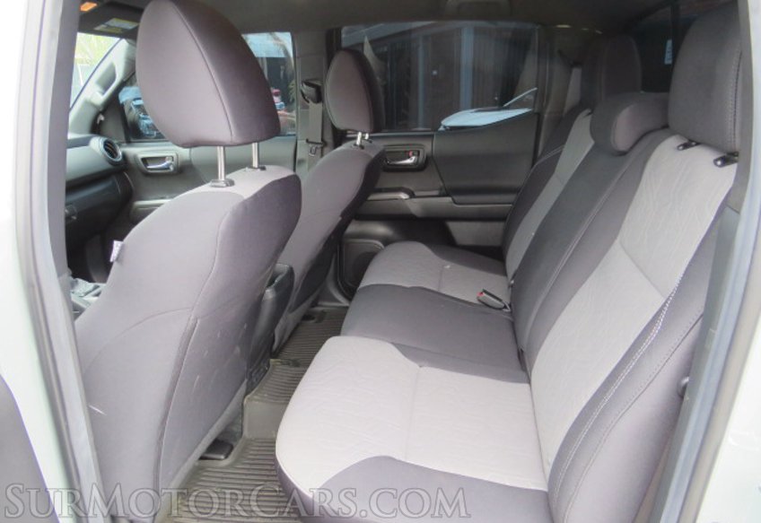 2023 Toyota Tacoma 4WD - Image 22