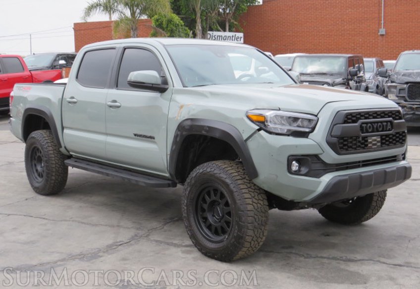 2023 Toyota Tacoma 4WD - Image 4