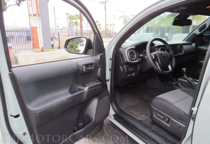 2023 Toyota Tacoma 4WD - Image 23