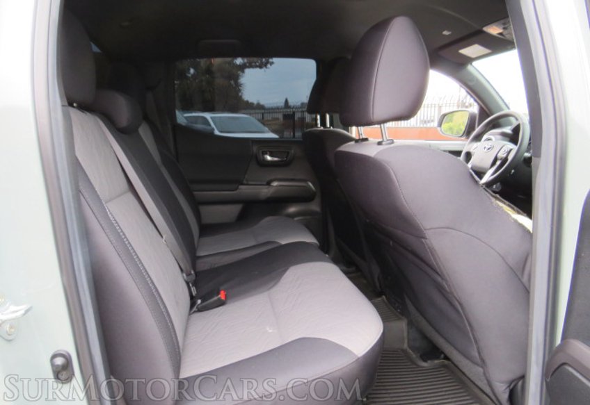 2023 Toyota Tacoma 4WD - Image 34