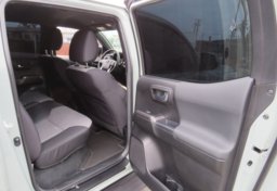 2023 Toyota Tacoma 4WD - Image 41