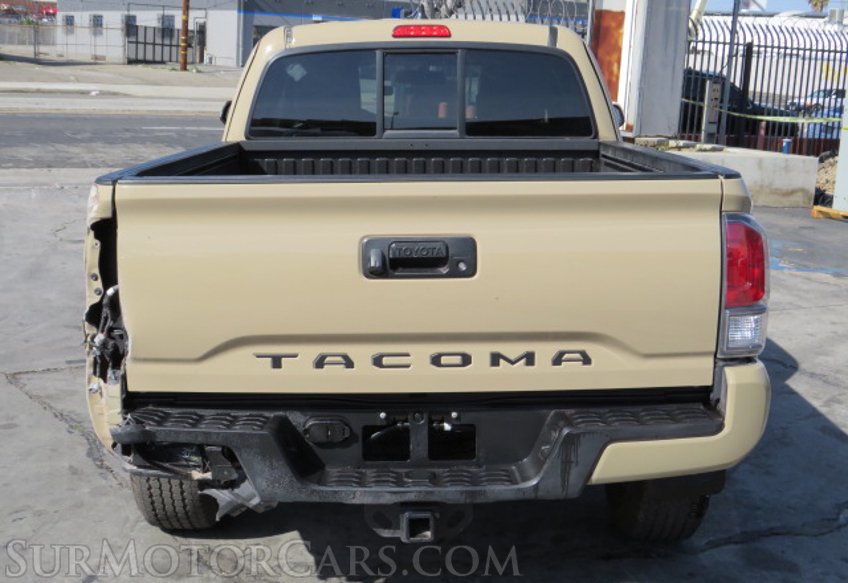 2020 Toyota Tacoma 4WD - Image 11