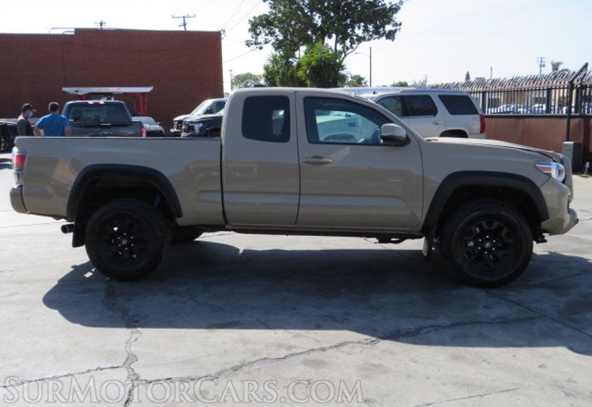 2020 Toyota Tacoma 4WD - Image 6
