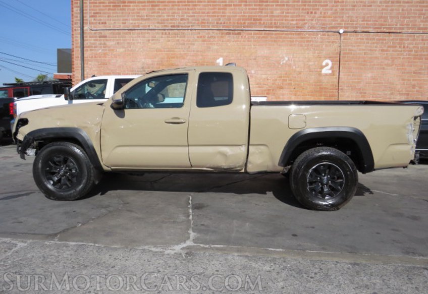 2020 Toyota Tacoma 4WD - Image 5