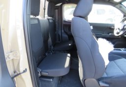 2020 Toyota Tacoma 4WD - Image 28