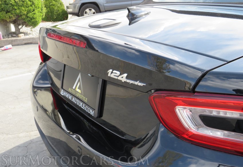 2019 FIAT 124 Spider - Image 28