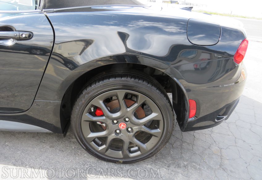 2019 FIAT 124 Spider - Image 27