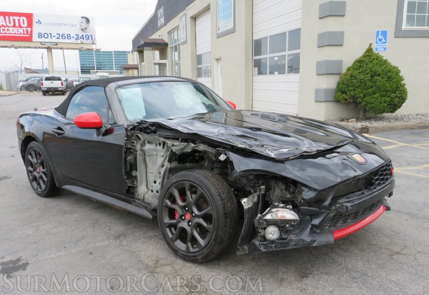 2019 FIAT 124 Spider - Image 4