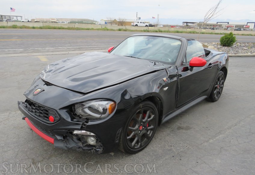 2019 FIAT 124 Spider - Image 3