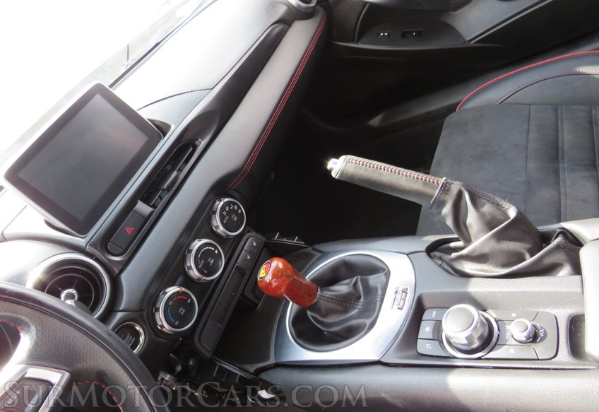 2019 FIAT 124 Spider - Image 35