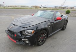 2019 FIAT 124 Spider - Image 3