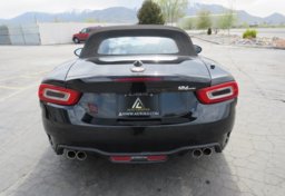 2019 FIAT 124 Spider - Image 15