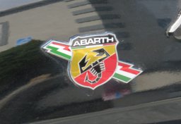 2019 FIAT 124 Spider - Image 25