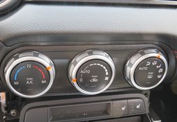 2019 FIAT 124 Spider - Image 43