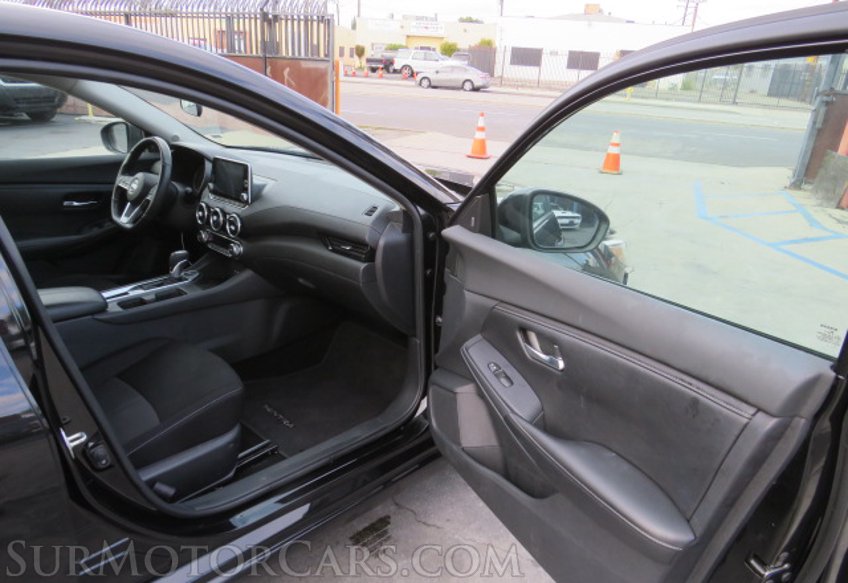 2021 Nissan Sentra - Image 18