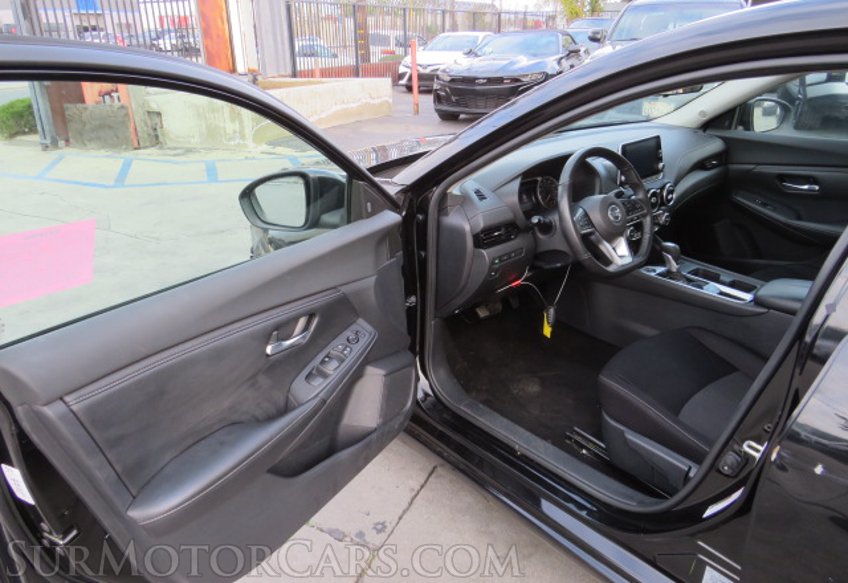 2021 Nissan Sentra - Image 17