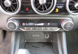 2021 Nissan Sentra - Image 30