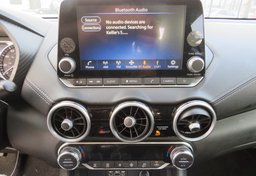 2021 Nissan Sentra - Image 29