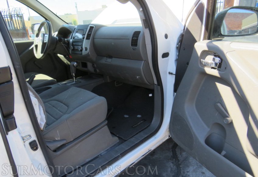 2018 Nissan Frontier - Image 15