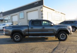 2021 Toyota Tacoma 4WD - Image 9