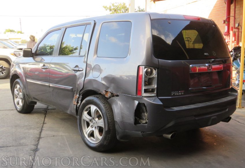 2015 Honda Pilot - Image 10