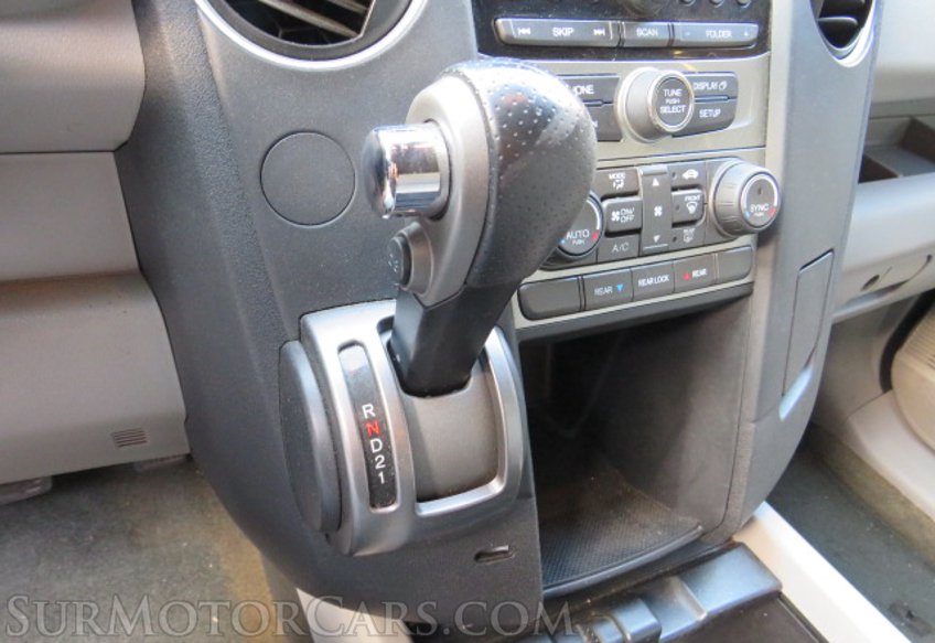 2015 Honda Pilot - Image 38