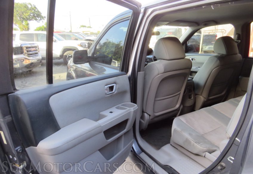 2015 Honda Pilot - Image 21