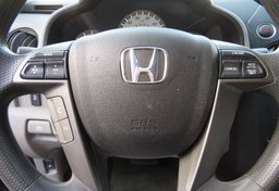 2015 Honda Pilot - Image 39