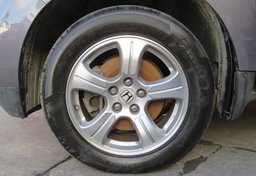 2015 Honda Pilot - Image 18