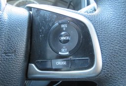 2017 Honda CR-V - Image 34