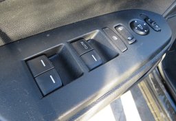 2017 Honda CR-V - Image 41