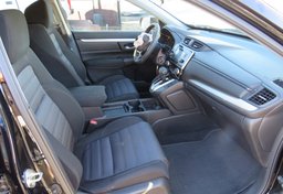 2017 Honda CR-V - Image 27